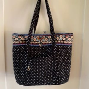 Vera Bradley Tote